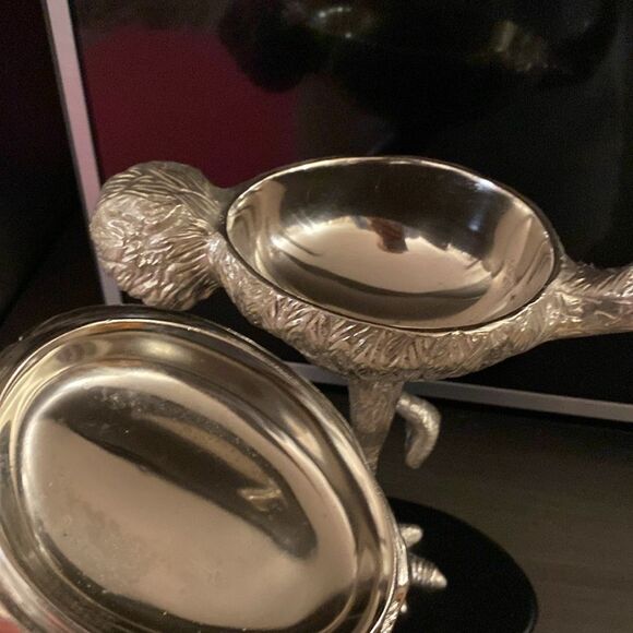 Z Gallerie Silver Ostrich Figurine box - Picture 7 of 9